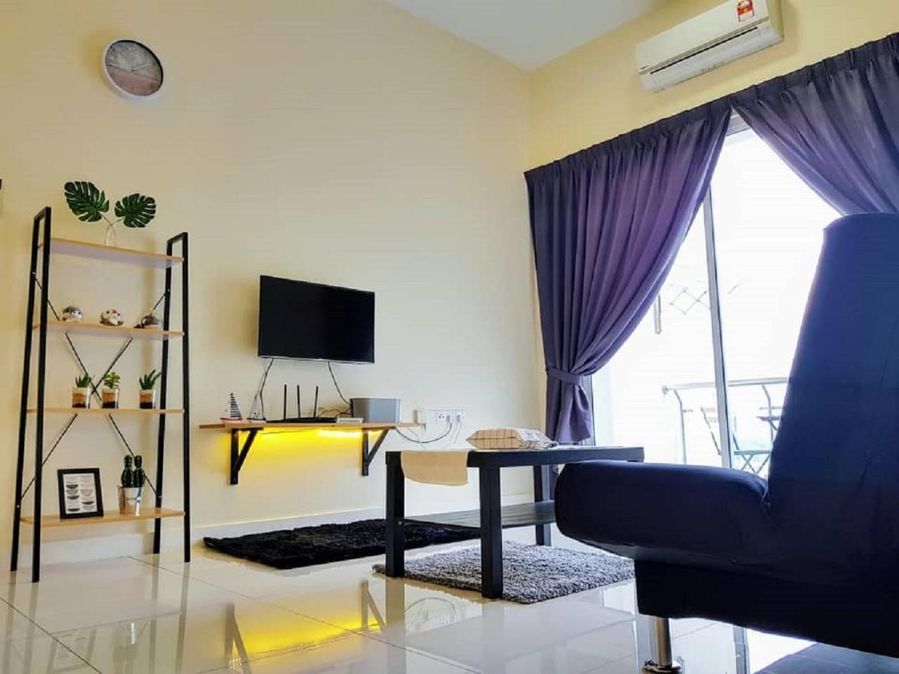 Puchong Skypod 10 Pax Ioi Mall Cozy Apartment Dış mekan fotoğraf